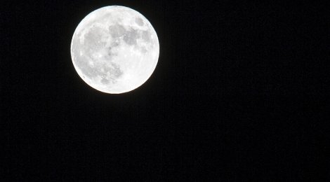 Schläft man bei Vollmond wirklich schlechter?