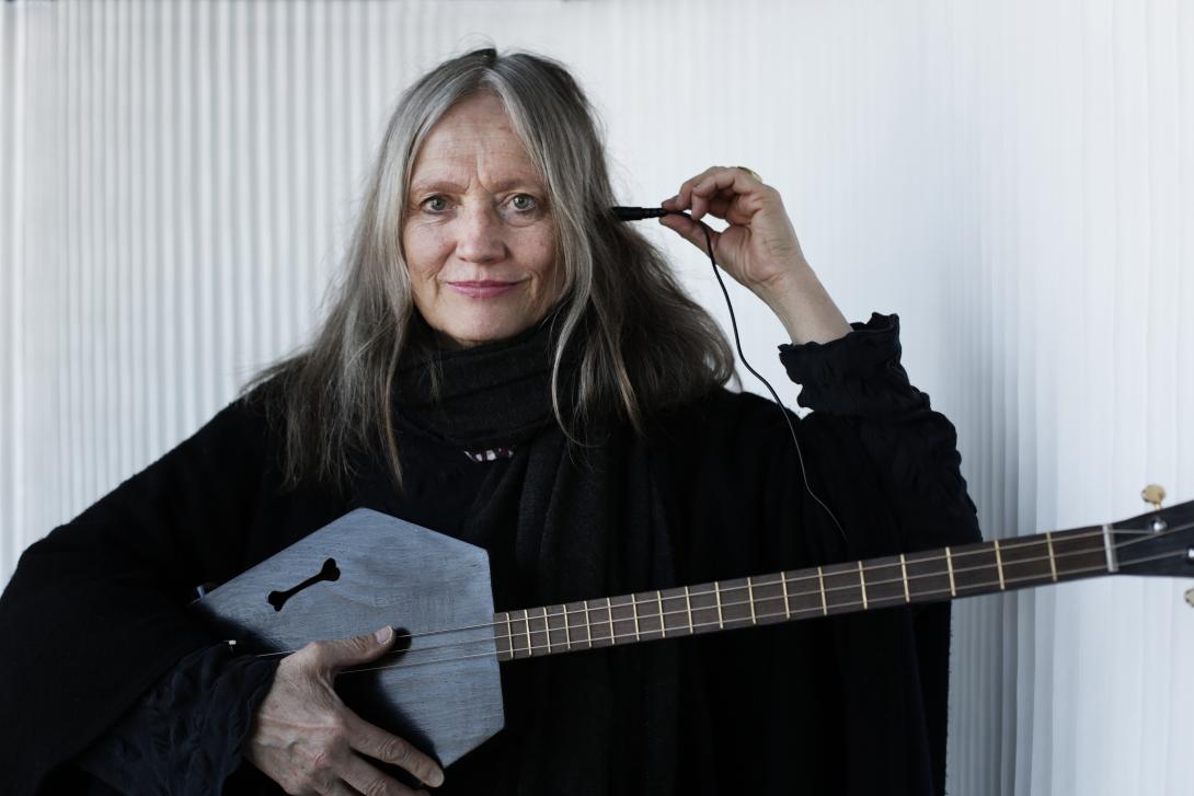 Corin Curschellas: Sich von Welle zu Welle treiben lassen