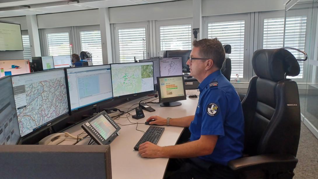 In der Einsatzleitzentrale der Kapo Graubünden