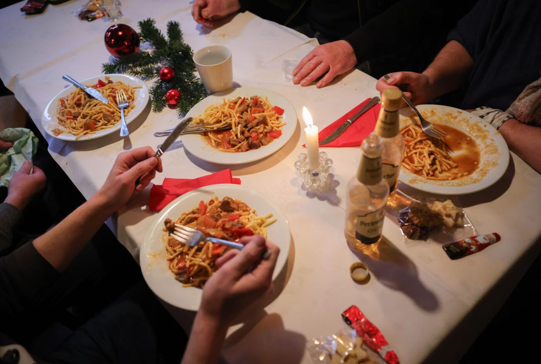 Wie wirkt sich das Weihnachtsessen auf den Schlaf aus?