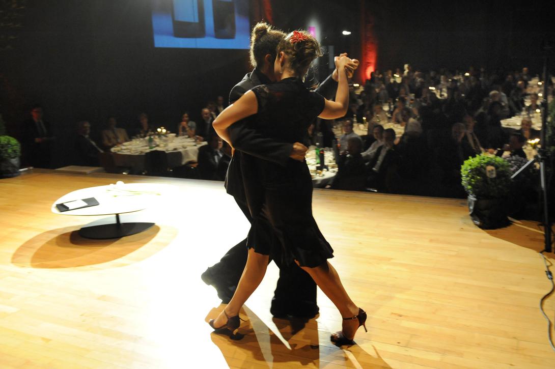 Tango, Engadiner Porträts und rätoromanische Gedichte