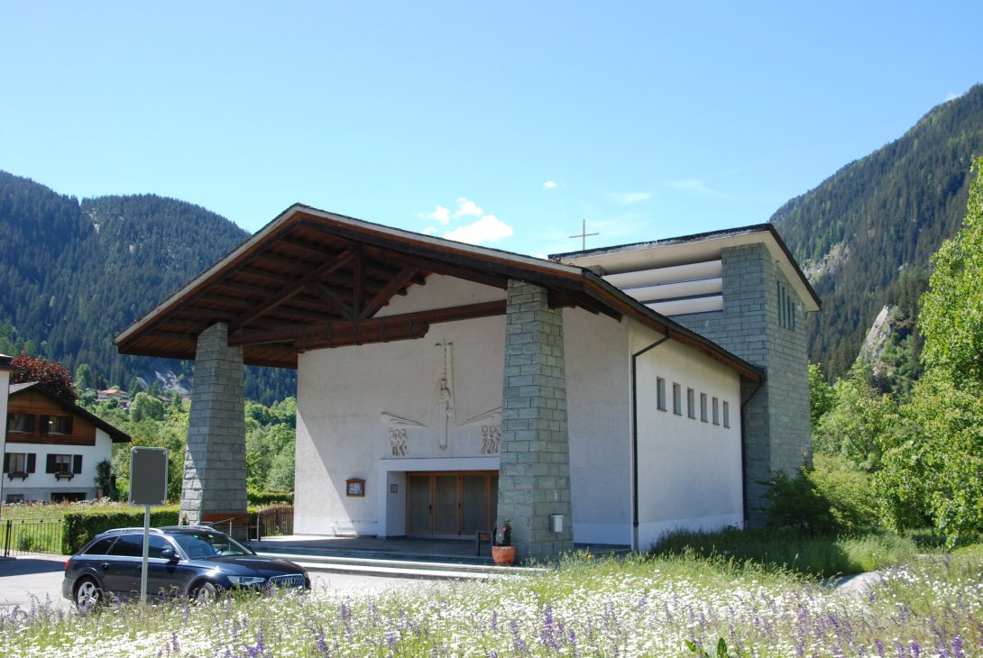 Was macht eine Sakristanin?